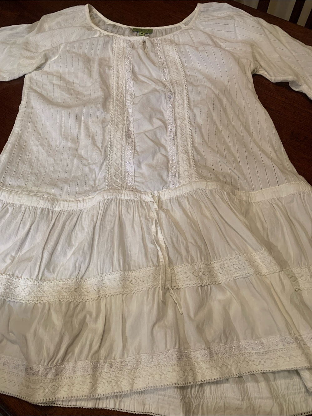 Absolutely st Ning  white summer hight quality dress , size M, must for summer